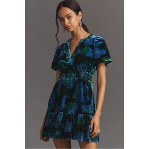 Anthropologie Somerset Velvet Mini Dress. XS Petite. It has pockets. NWT